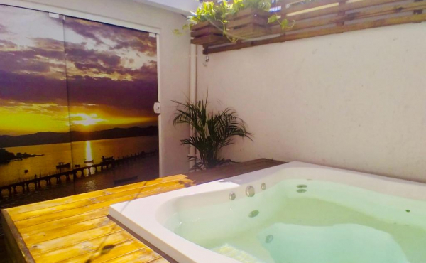 WhatsApp Image 2024-01-08 at 11.45.53 (18) WhatsApp Image 2024-01-08 at 11.45.53 (18)