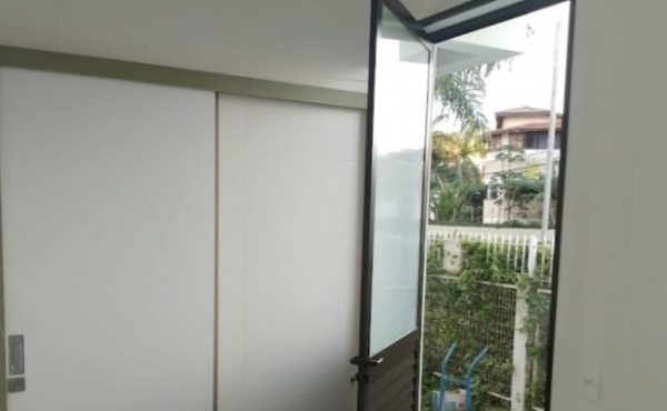 WhatsApp Image 2024-08-14 at 08.03.25 (1) WhatsApp Image 2024-08-14 at 08.03.25 (1)