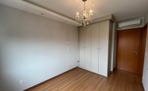 WhatsApp Image 2024-10-09 at 11.50.50 (1)