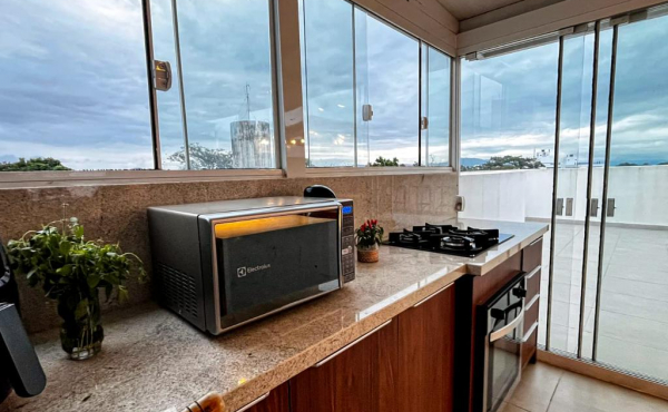 e3d72090-62a0-45bb-af79-cc5caaeacbeb