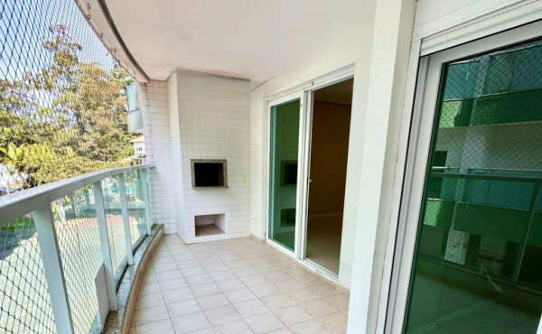 WhatsApp Image 2025-05-09 at 13.03.47 (1)