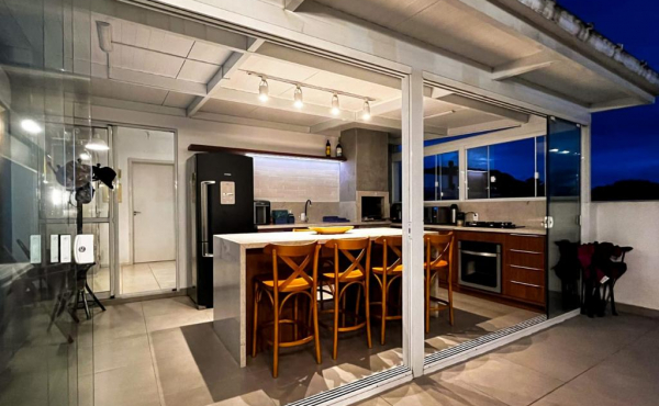 a2592c5d-631f-4984-bc73-2748c42613af