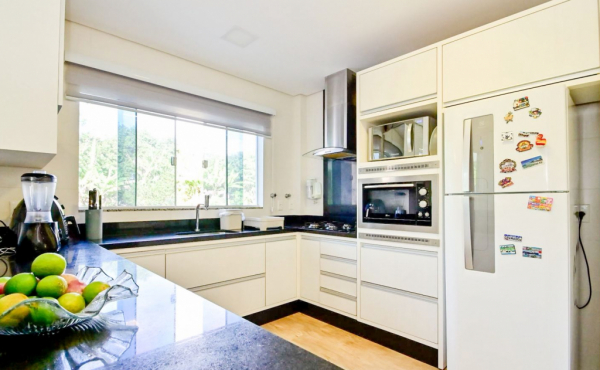 WhatsApp Image 2025-11-12 at 10.06.37 (1) WhatsApp Image 2025-11-12 at 10.06.37 (1)