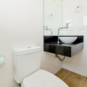 WhatsApp Image 2025-11-12 at 10.06.32 (3)