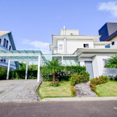 WhatsApp Image 2025-11-12 at 10.06.40 (1)